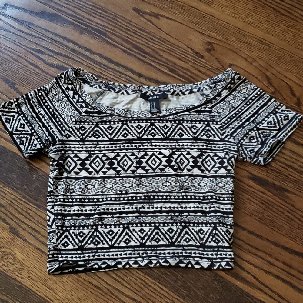 Forever 21 Aztec crop top